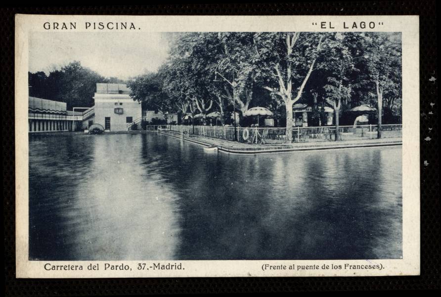 Gran Piscina "El Lago"
