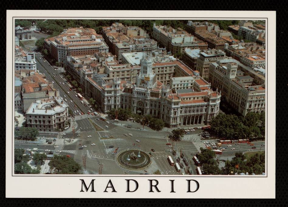 Fuente de la Cibeles y Palacio de Comunicaciones