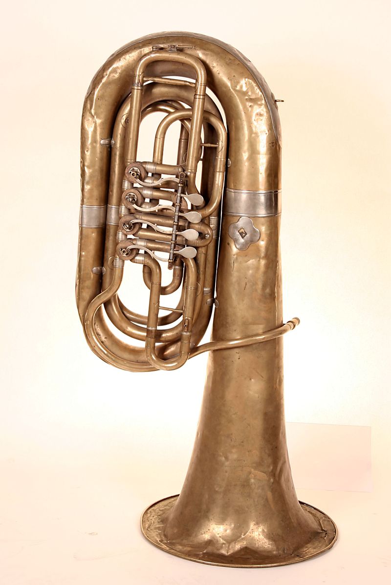 Tuba