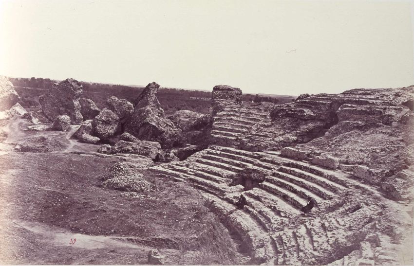 Ruinas del anfiteatro romano de Itlica