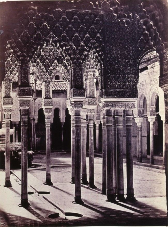 Entrada al Patio de los Leones (Granada)