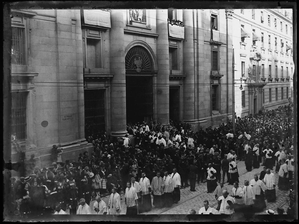 Catedral de San Isidro. Salida de la Procesin del Corpus