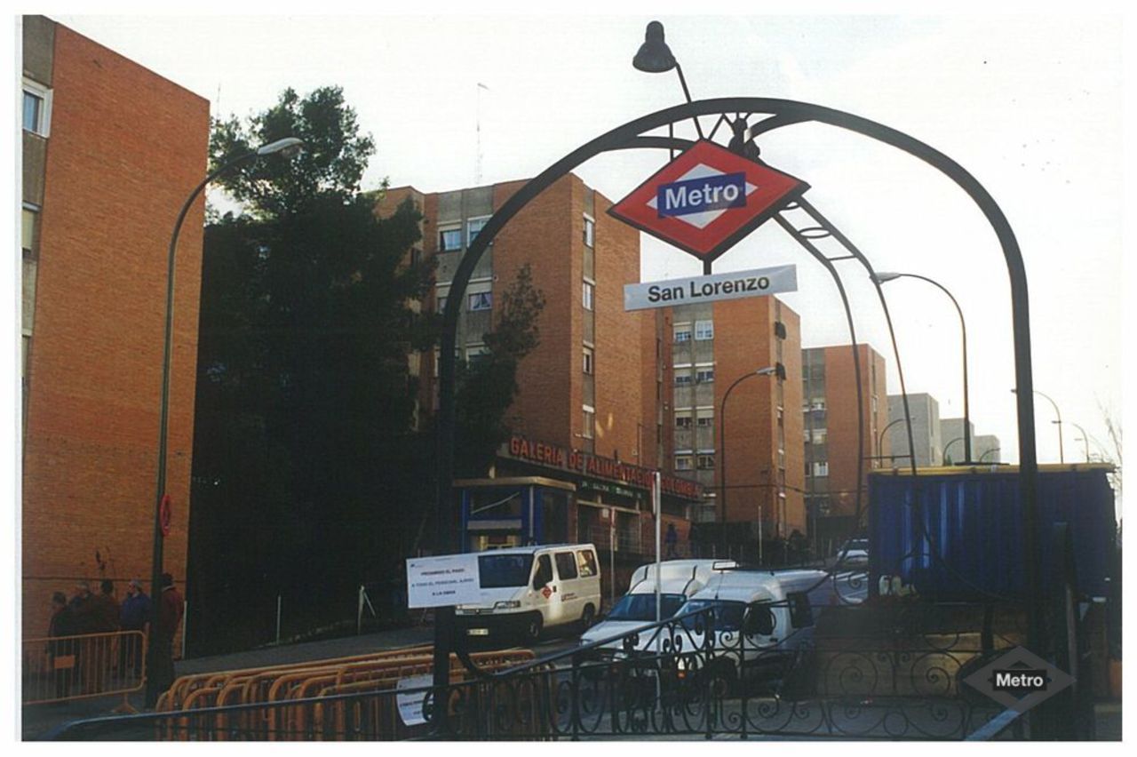 Entrada a la estacin de San Lorenzo