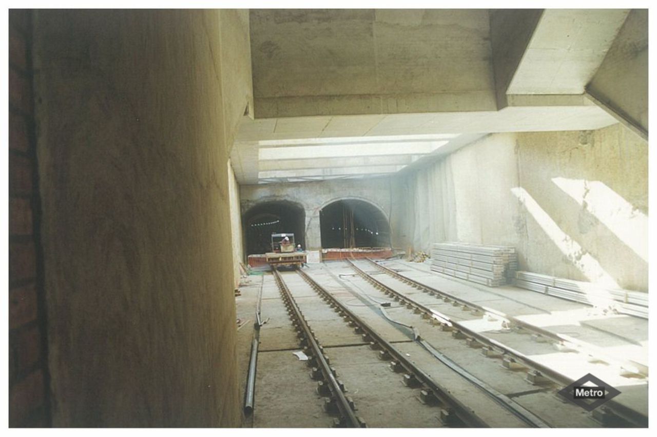 Obras de ampliacin de la red en su lnea 12
