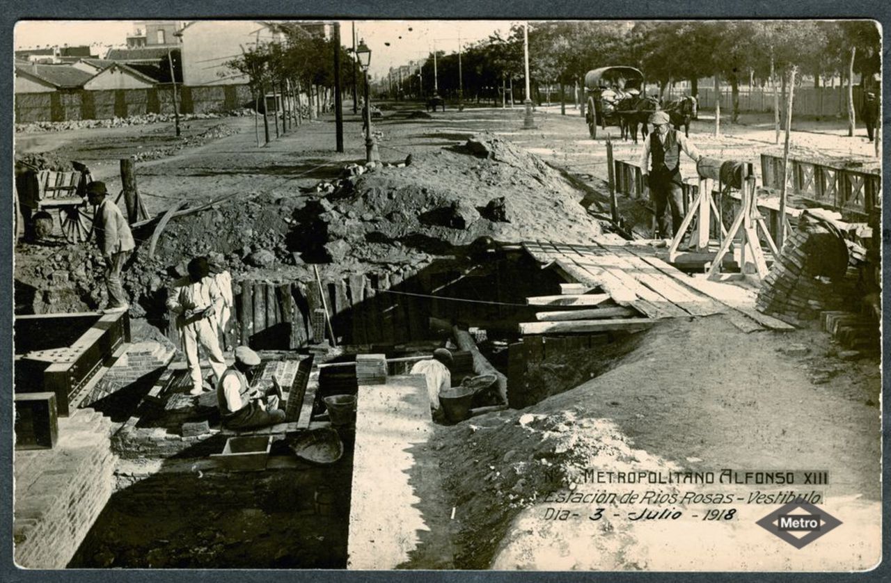 Obras de construccin del Metropolitano Alfonso XIII, estacin de Rios Rosas