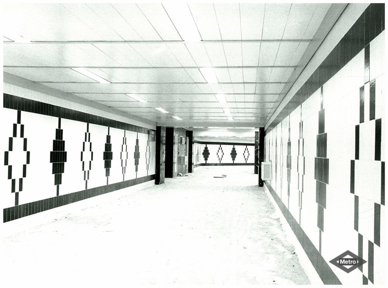 Pasillos de la estacin de Ciudad Universitaria