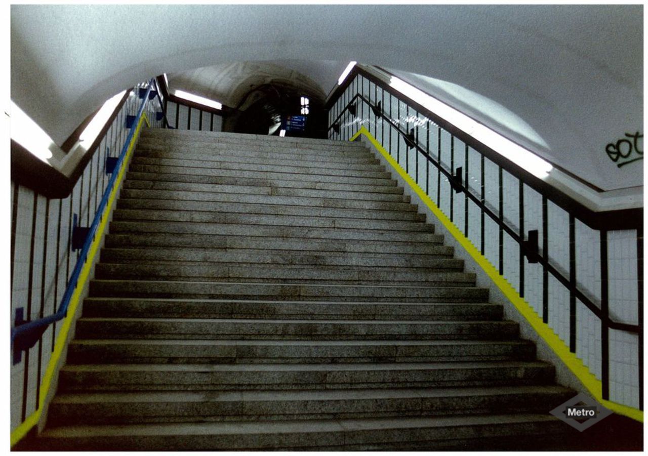Pasillo en la estacin de Cuatro Caminos