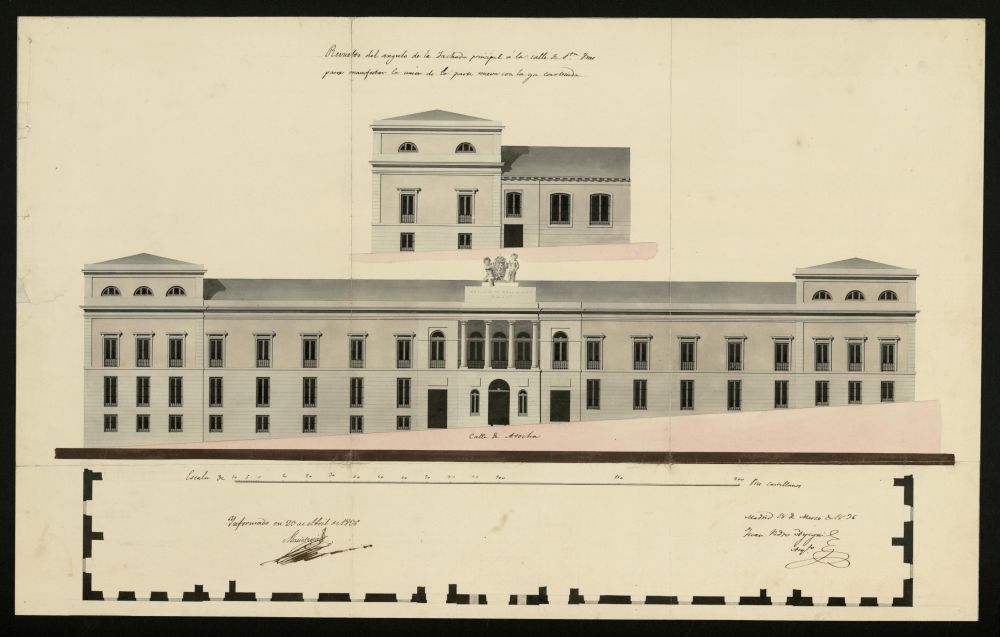 Fachada del Colegio de Medicina de San Carlos