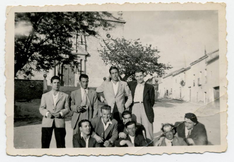 Grupo de amigos en Vallecas Villa