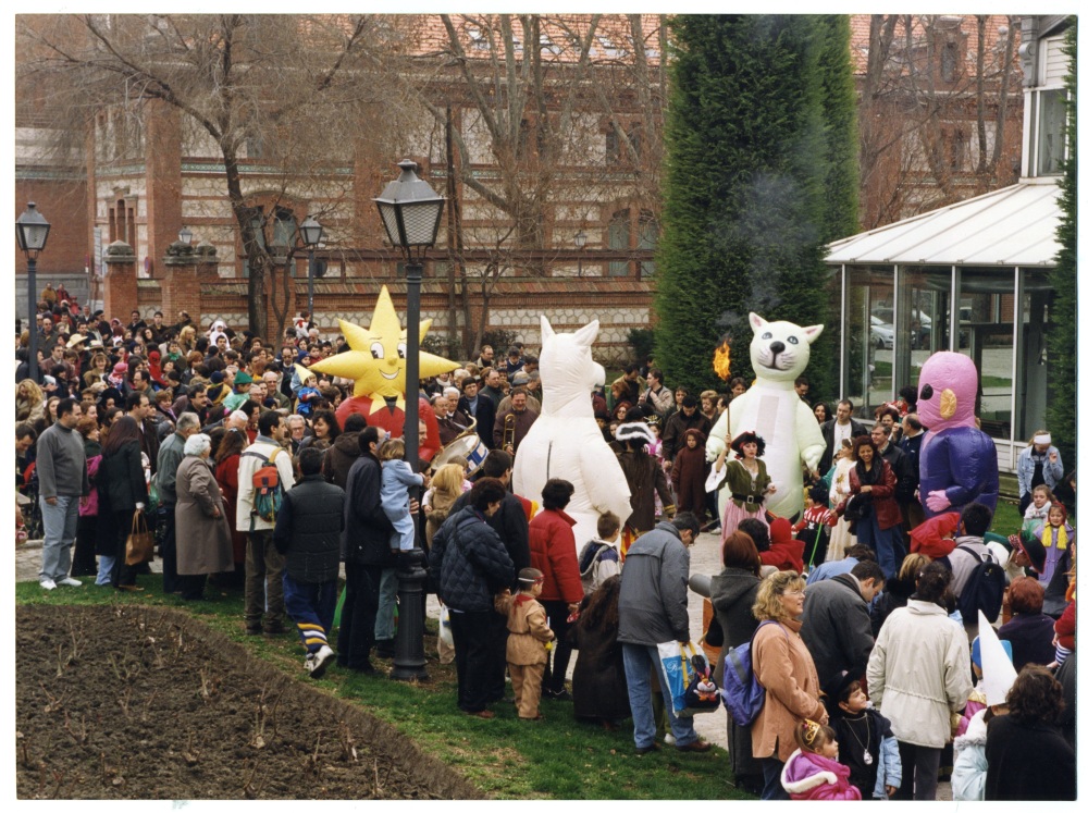 Pasacalles de carnaval en el Matadero