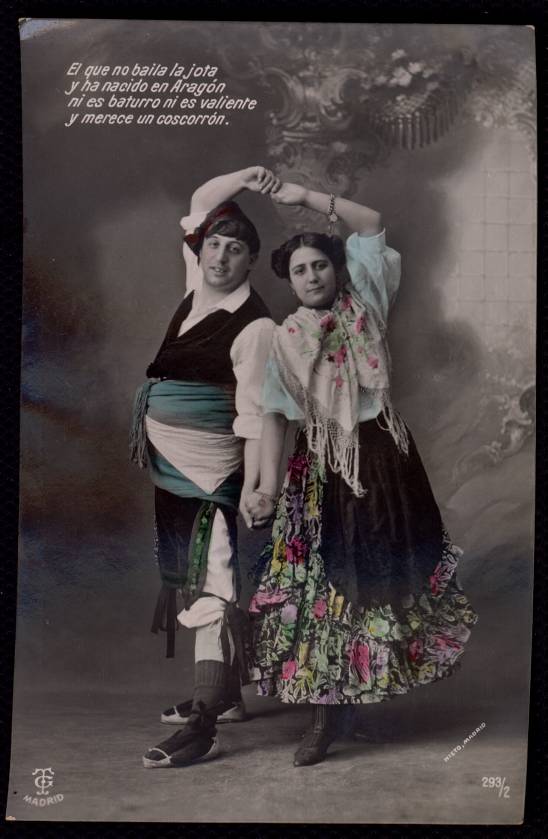 Pareja de baturros bailando