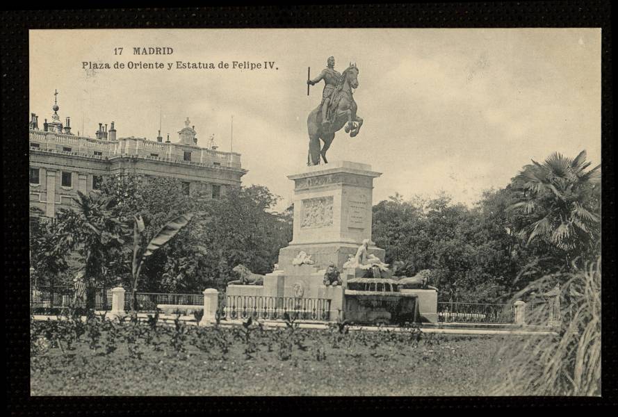 Plaza de Oriente y Estatua de Felipe IV