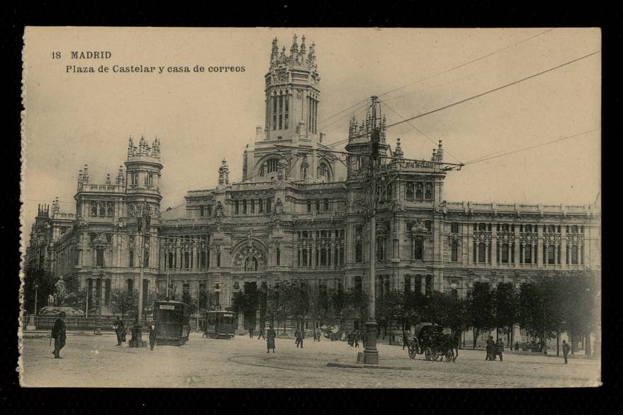 Plaza de Castelar y Casa de Correos