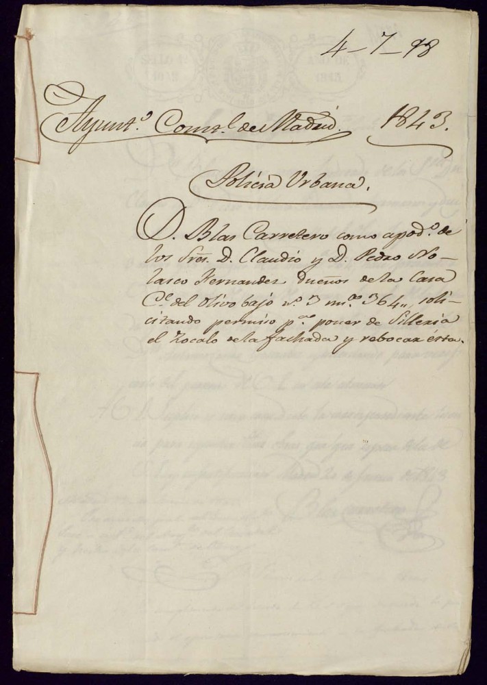 Don Blas Carretero como apoderado de los seores don Claudio y don Pedro Nolarco Fernndez, dueos de la casa de la calle del Olivo bajo, 3 manzana 364, solicitando permiso para poner de silleria el zcalo de la fachada y rebocar esta