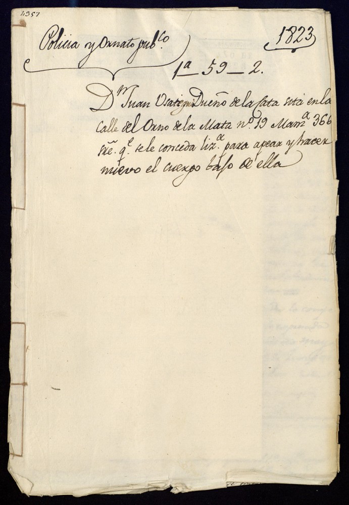 Don Juan Usategui, dueo de la casa sita en la calle del Horno de la Mata, 19, manzana 366, solicita que se le conceda licencia para apear y hacer nuevo el cuerpo bajo.