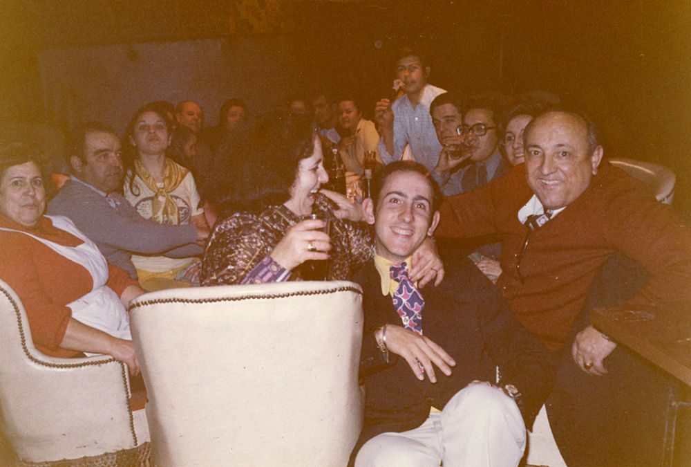 Fiesta familiar en Copains