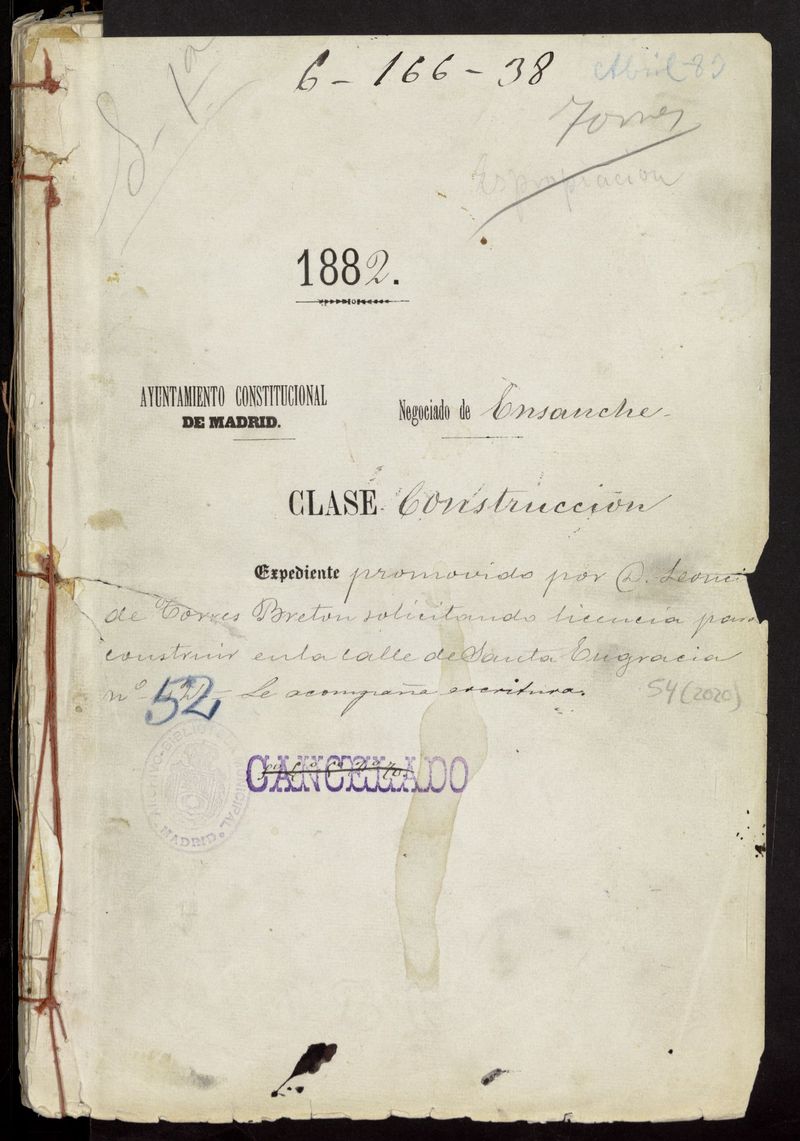 D. Leoncio de Torres Bretn solicitando licencia para construir en calle Santa Engracia n 52
