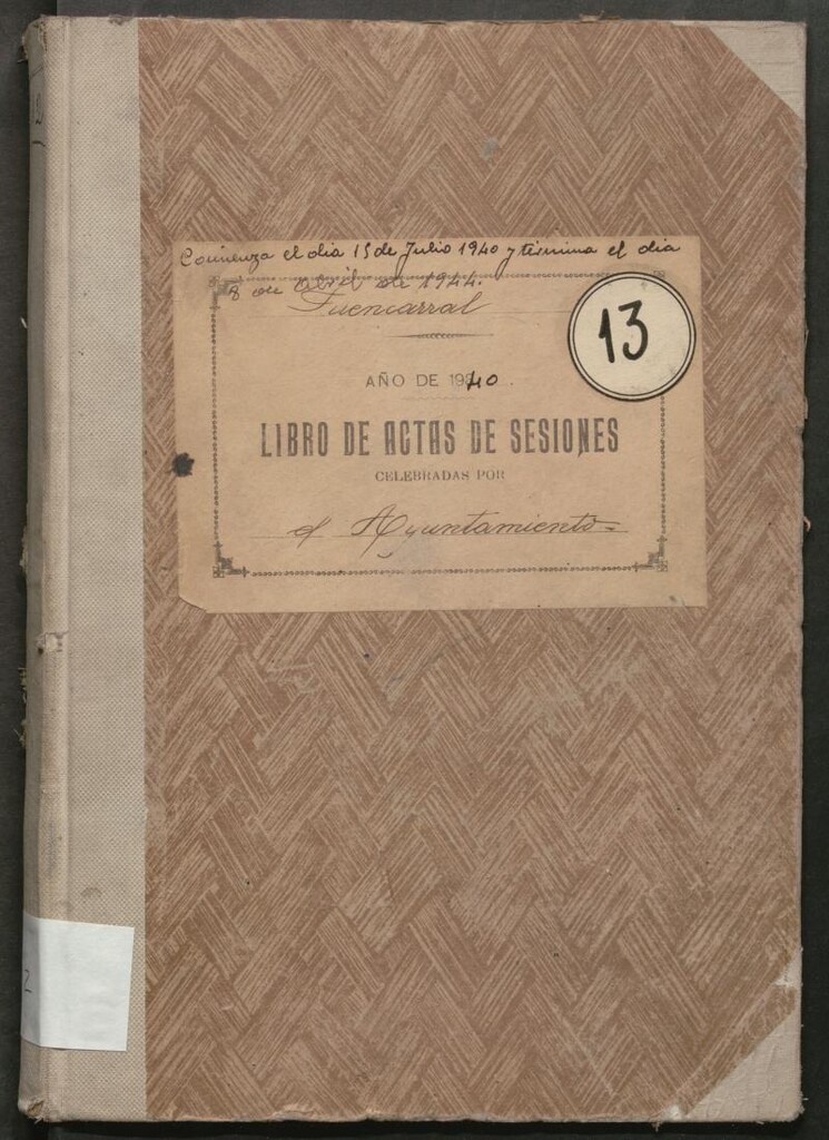 Miniatura de Actas y acuerdos del ayuntamiento de Fuencarral de 1944-1944. Libro 712.