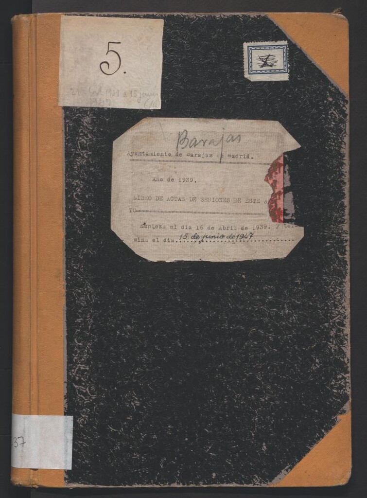Miniatura de Actas y acuerdos del ayuntamiento de Barajas de 1939-1947. Libro 737.