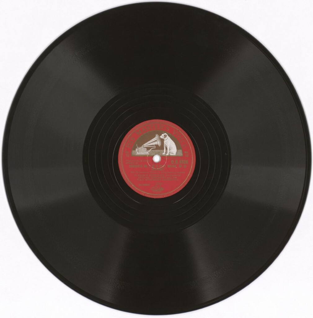 Miniatura de Concerto No. 2 in B flat major, Op. 83. 4th movement (part 1) (sonido mejorado)