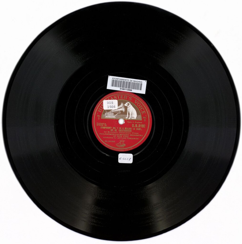 Miniatura de Symphony No. 7 in A major, A dur, Op. 92. 1st movement (conclusion) (sonido mejorado)