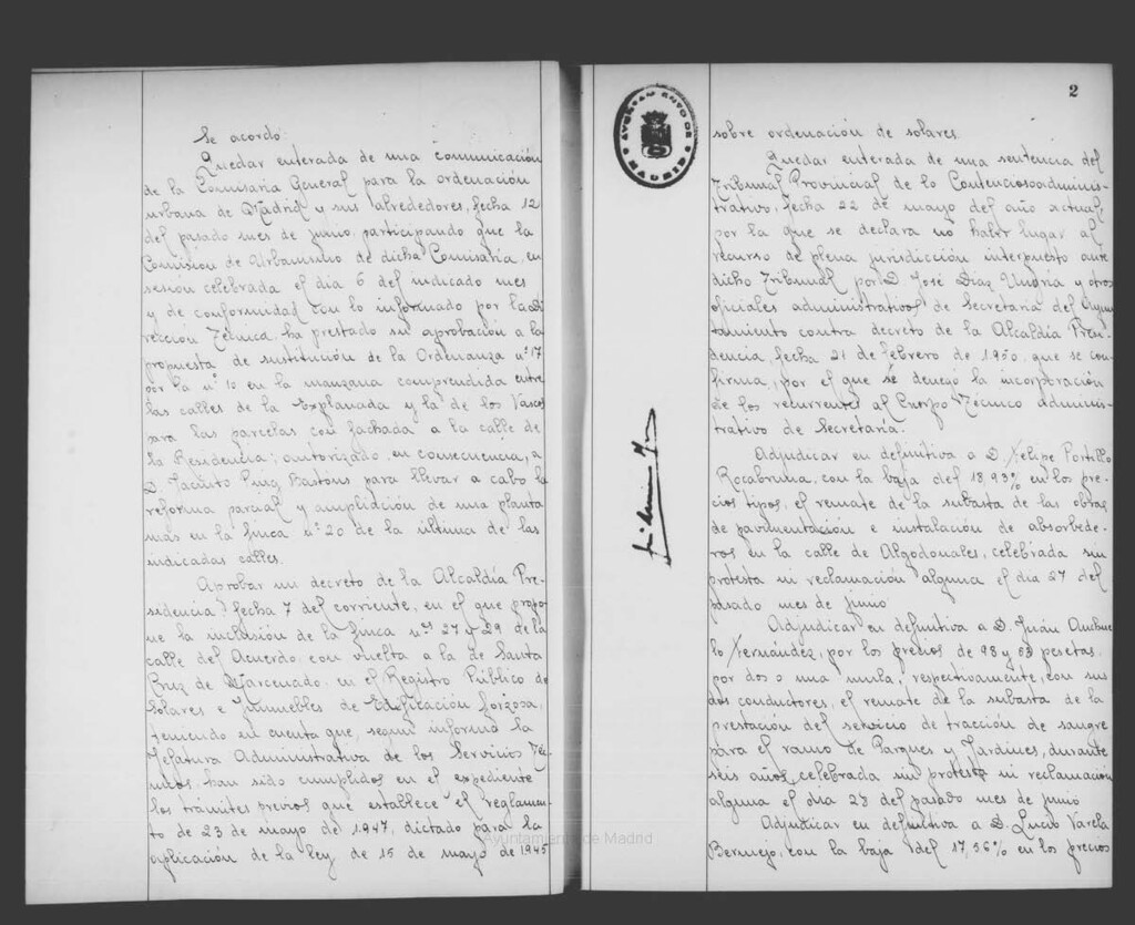 Miniatura de Actas de acuerdos del Ayuntamiento. Tomo 827 del año 1951 (13 julio a 24 octubre)