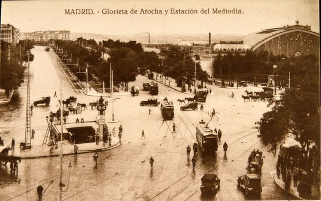 Miniatura de Glorieta de Atocha y Estación del Mediodía