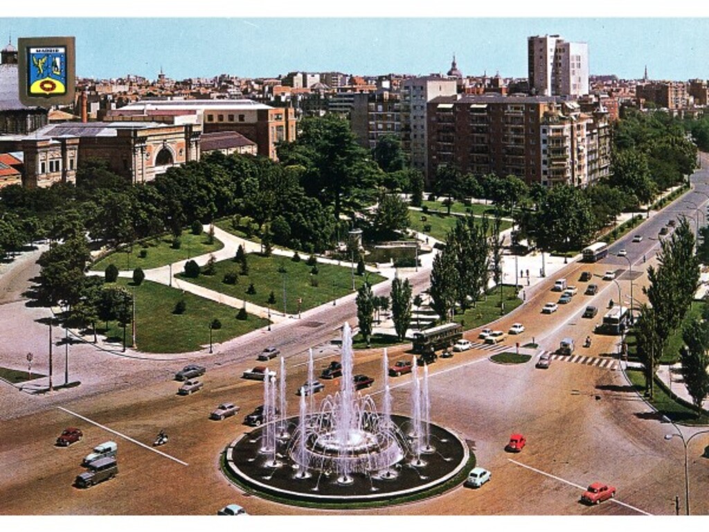 Miniatura de Plaza de San Juan de la Cruz y Paseo de la Castellana