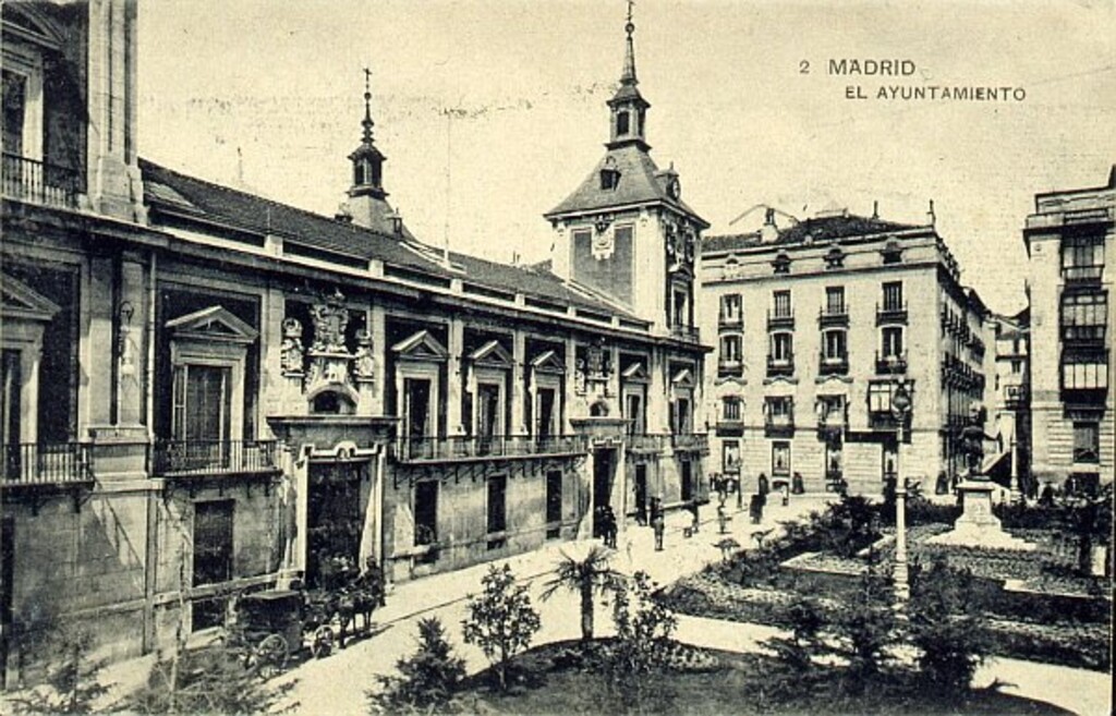 Miniatura de El Ayuntamiento