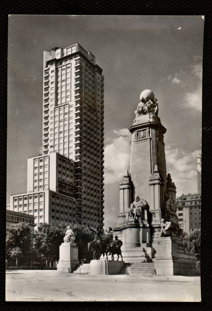 Miniatura de Plaza de España. Monumento a Cervantes