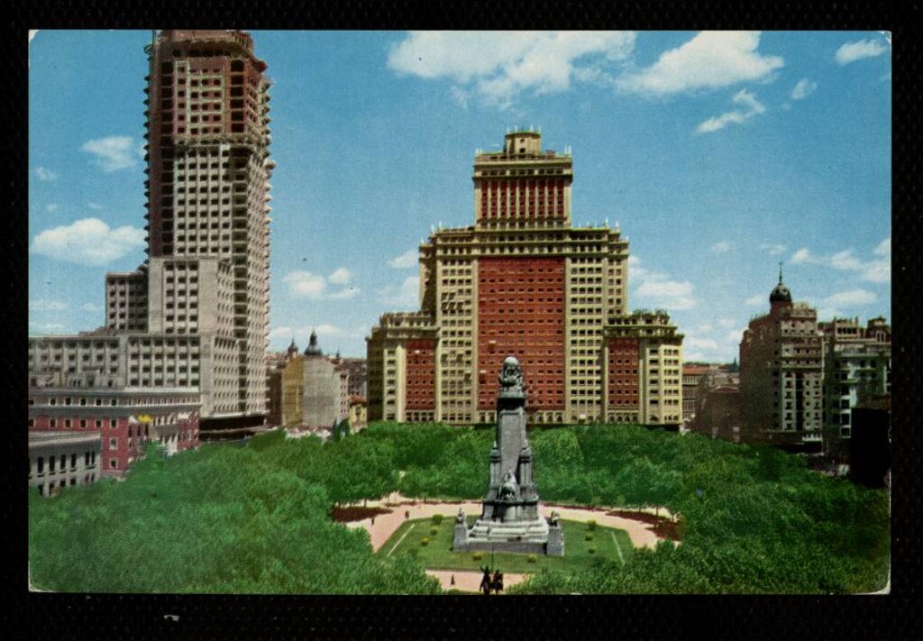 Miniatura de Plaza de España y monumento a Cervantes