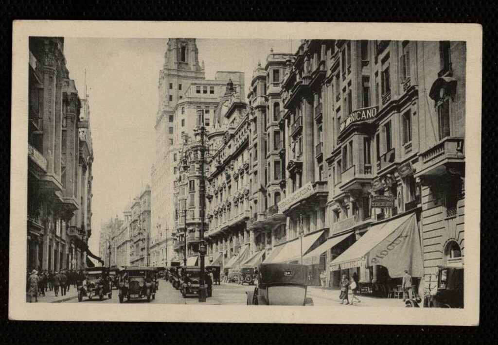 Miniatura de Gran Vía (primer tramo y edificio de la Telefónica)