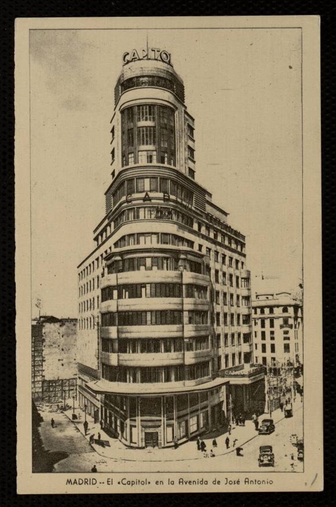 Miniatura de El Capitol en la avenida de José Antonio