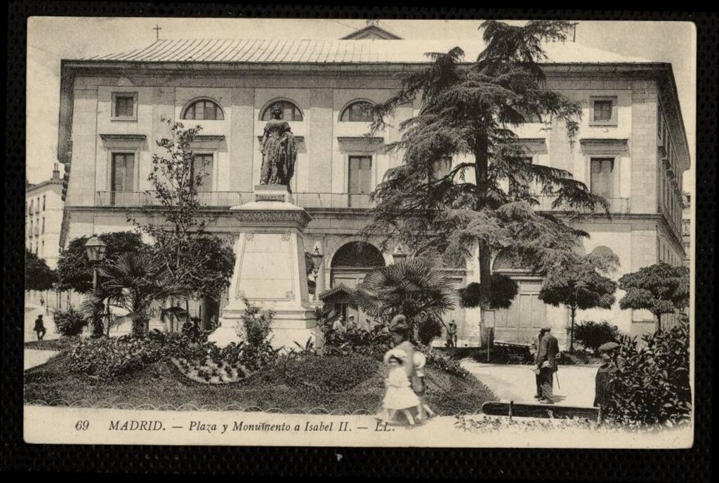 Miniatura de Plaza y Monumento a Isabel II