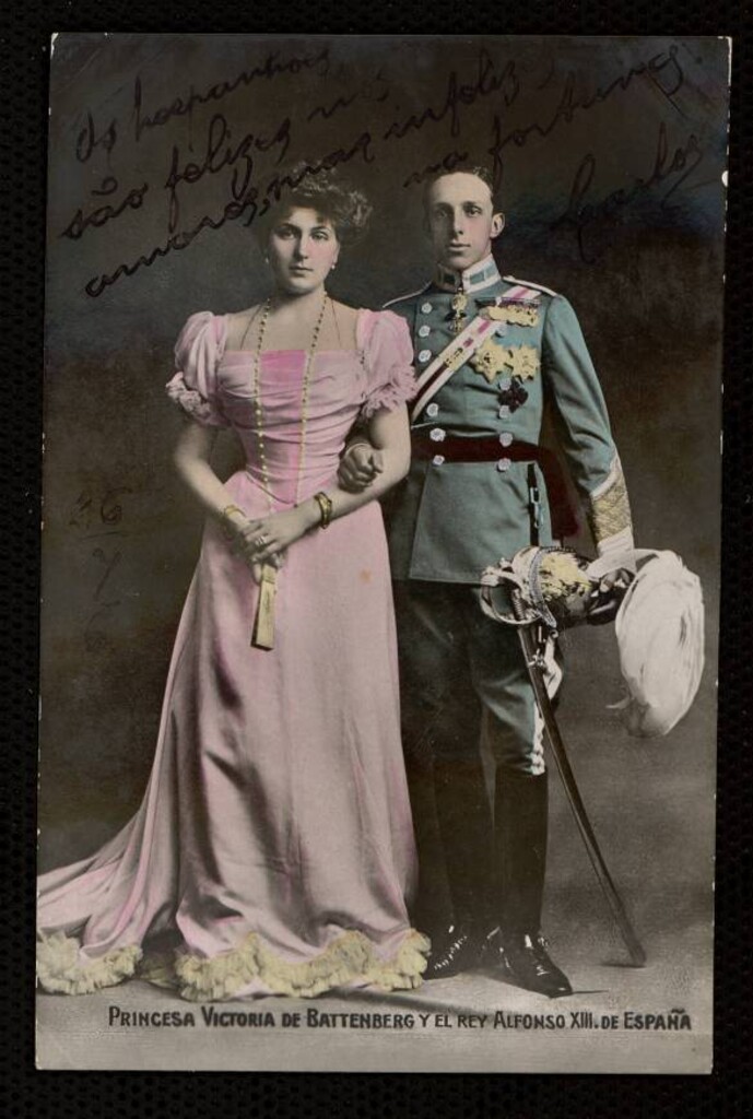 Miniatura de Princesa Victoria de Battenberg y el Rey Alfonso XIII de España