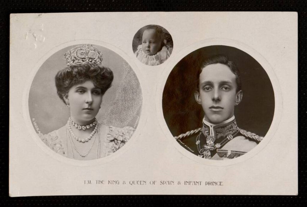 Miniatura de T. M the King & Queen of Spain & Infant Prince