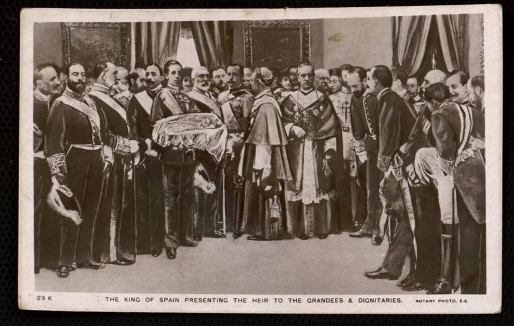 Miniatura de The King of Spain presenting the heir to the grandees & dignitaries