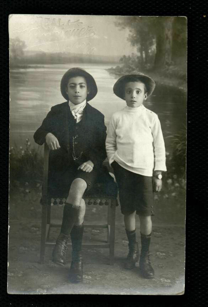 Miniatura de Fotografía de dos niños