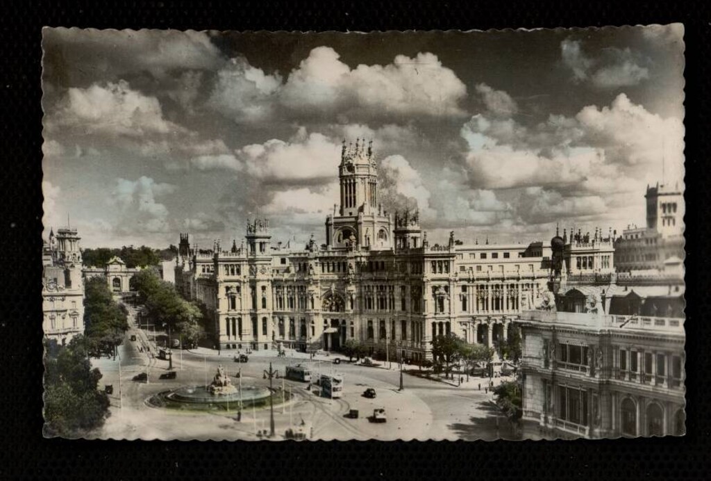 Miniatura de Plaza de Cibeles y Palacio de Comunicaciones