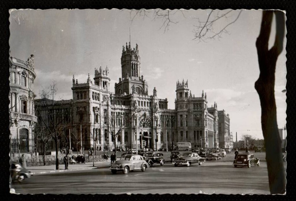 Miniatura de Palacio de Comunicaciones
