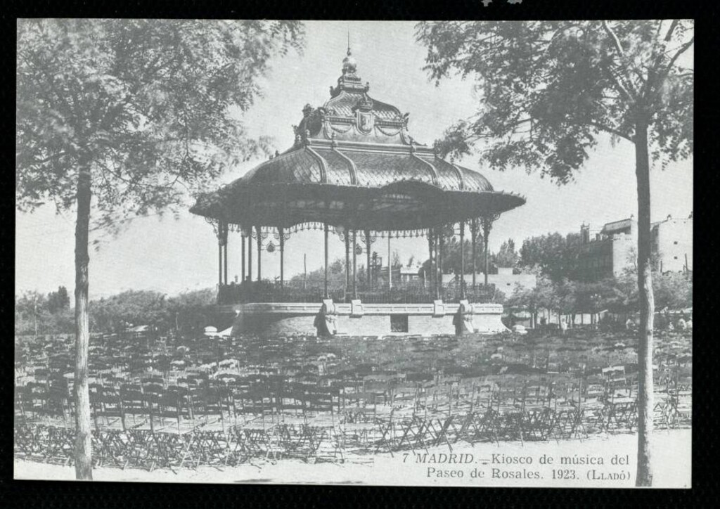 Miniatura de Kiosco de música del paseo de Rosales. 1923