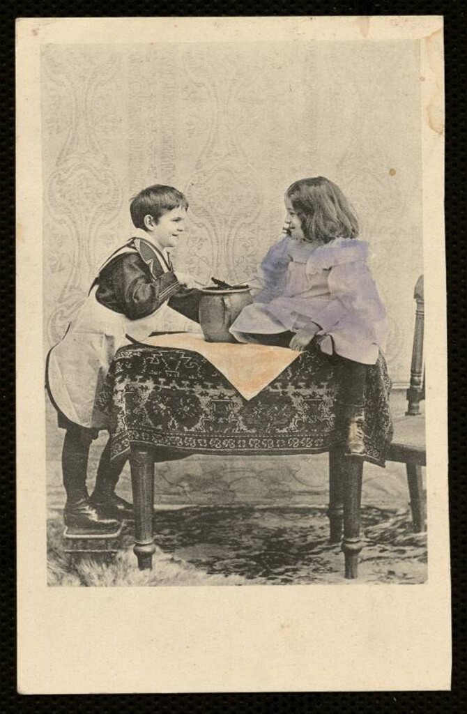 Miniatura de Niños con una olla