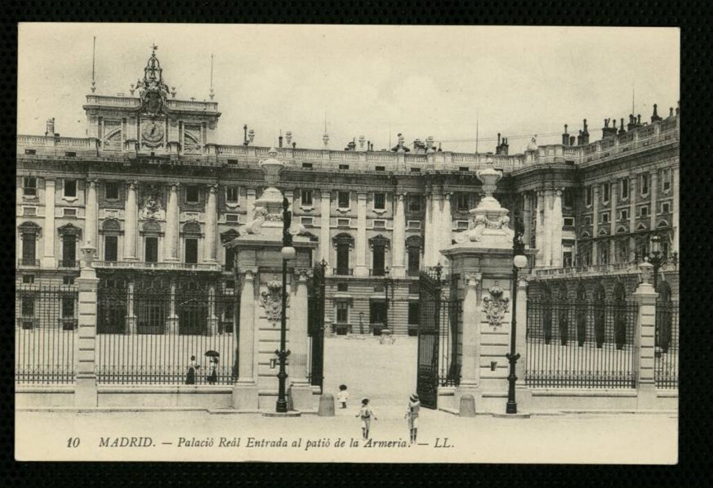 Miniatura de Palacio Real y entrada al Patio de la Armería