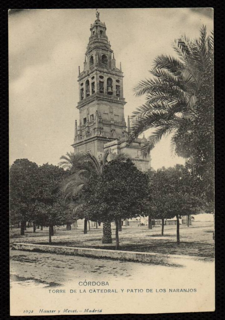 Miniatura de Córdoba. Torre de la catedral y patio de los naranjos