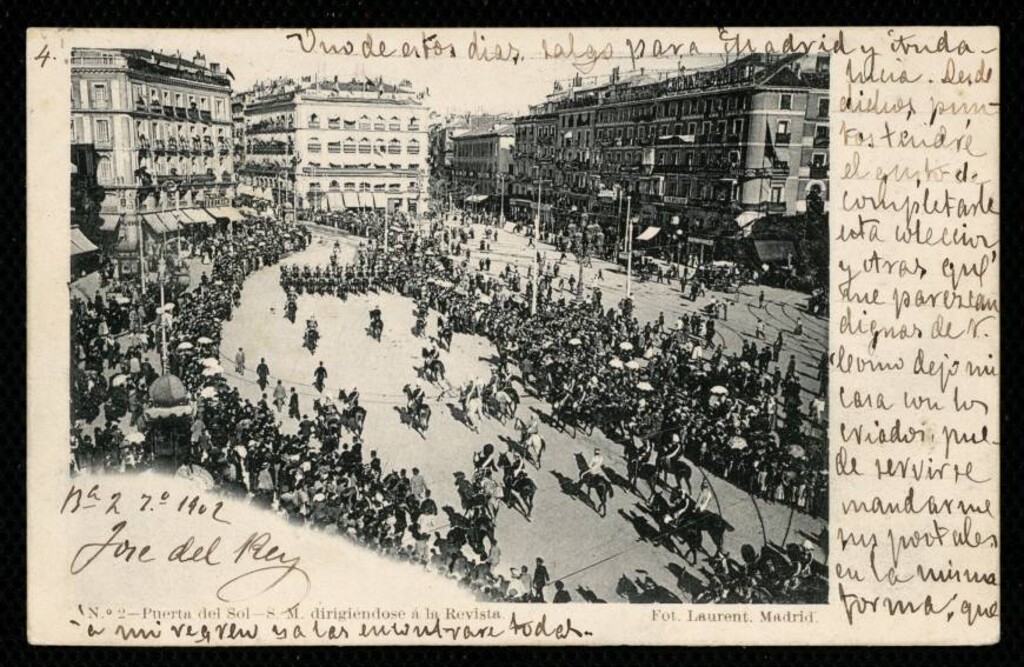 Miniatura de Puerta del Sol. S. M. dirigiéndose a la Revista