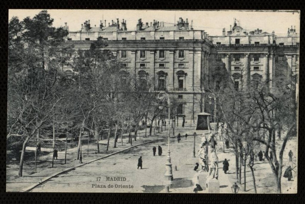 Miniatura de Plaza de Oriente