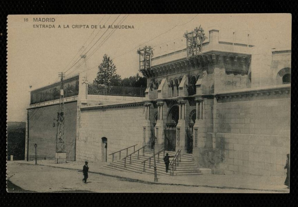 Miniatura de Entrada a la cripta de la Almudena