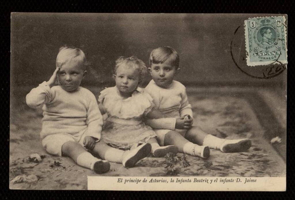 Miniatura de El Príncipe de Asturias, la Infanta Beatriz y el Infante Don Jaime