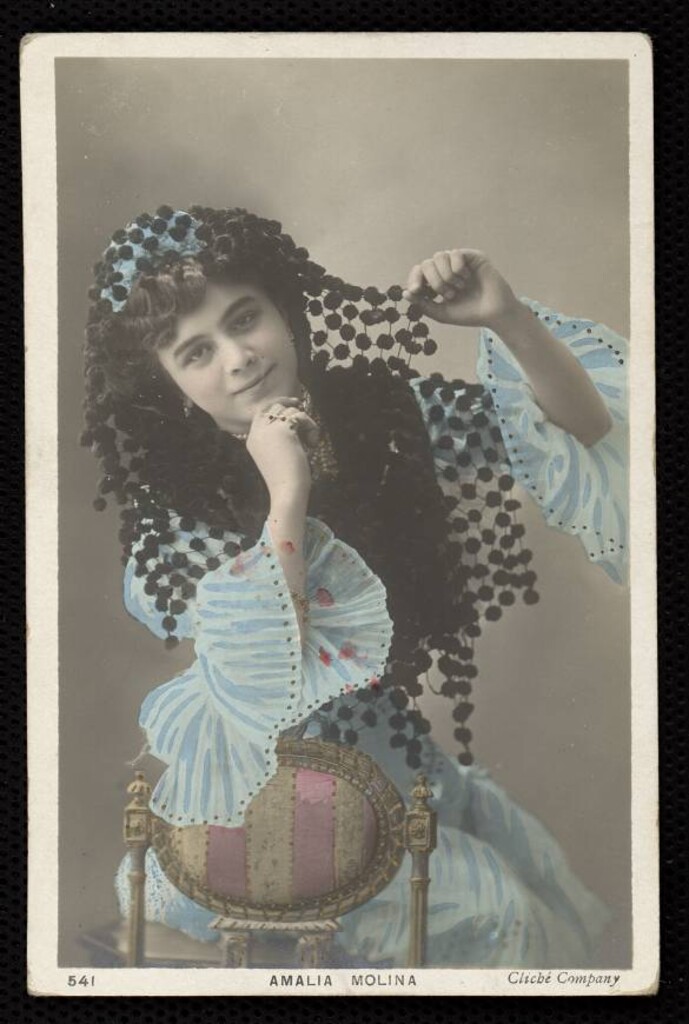 Miniatura de Amalia Molina