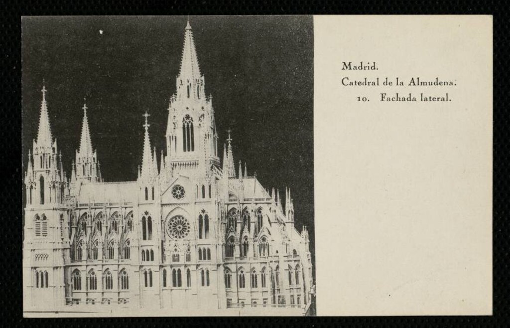 Miniatura de Fachada lateral de la catedral de la Almudena
